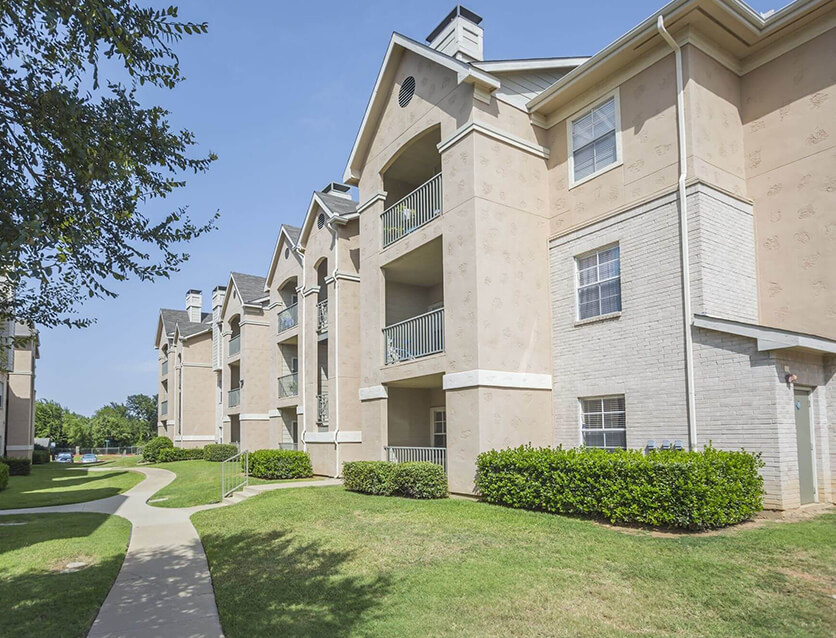Chesterfield Apartments