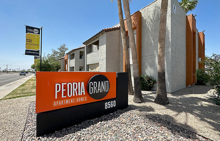 Peoria Grand Apartments